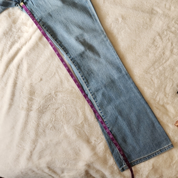 Vintage Levi 518 Jeans - Picture 9 of 10
